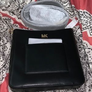 Michael kors cross body bag